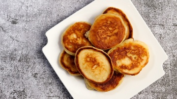 Παραδοσιακές τηγανίτες: Τα μυστικά των γιαγιάδων για να πετυχαίνουν πάντα (+συνταγή)