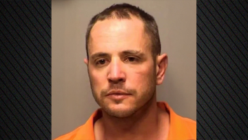 «Αντιστάθηκε στη σύλληψη, είχε όπλο» - Ο Μάθιου Χατλ έλαβε χάρη από τον Τραμπ για την εισβολή στο Καπιτώλιο και σκοτώθηκε από αστυνομικό!