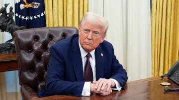 Πρώτη ήττα Τραμπ: Πήρε πίσω το «πάγωμα» των ομοσπονδιακών ενισχύσεων μετά τη δικαστική απόφαση και τις αντιδράσεις