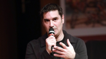 Χριστόφορος Παπακαλιάτης μετά τη δήλωση του Άρη Σερβετάλη: Δεν είναι καλό να φέρνουμε έτσι παιδιά στον κόσμο  