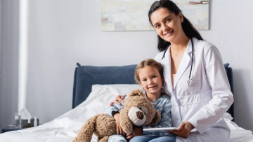 Ιδιώτες παιδίατροι: Ζητούν να μείνουν «ανοιχτές» οι εξειδικεύσεις Παιδιατρικής Ενδοκρινολογίας και Γαστρεντερολογίας