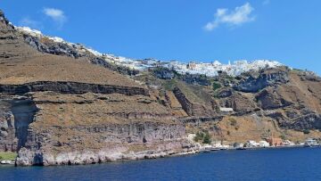 Ήπια σεισμική-ηφαιστειακή δραστηριότητα στην Καλδέρα της Σαντορίνης - Σύσκεψη υπό τον Κικίλια