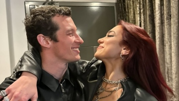 Ντούα Λίπα - Κάλουμ Τέρνερ: Πιο ερωτευμένοι από πότε - Αγκαλιές και φιλιά στο Παρίσι