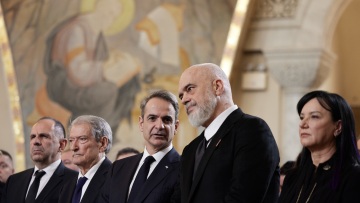 Τετ α τετ Μητσοτάκη με Ράμα - Οφείλουμε να λύνουμε τις διαφορές μας με διάλογο, είπε ο πρωθυπουργός