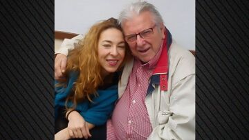 Αλίκη Κατσαβού: Δημοσίευσε την πρώτη φωτογραφία που έβγαλε με τον Κώστα Βουτσά - «Η ζωή έγραφε το δικό της σενάριο» 