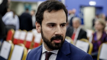 Ρωμανός: Περιμένω σήμερα τη διαγραφή Αλεξιάδη από τον ΣΥΡΙΖΑ μετά το «κυβέρνηση που δολοφονεί» για τα Τέμπη