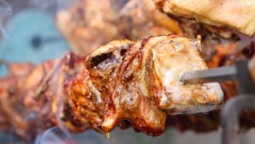 2 προορισμοί που ταΐζουν για περισσότερο από μισό αιώνα τους κατοίκους στα Τρίκαλα