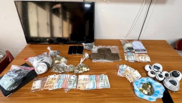 Εξαρθρώθηκε συμμορία που διακινούσε ηρωίνη στη Δυτική Αττική - Συνελήφθησαν 17 άτομα, άλλα 12 στη δικογραφία 