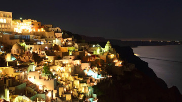 Γιατροί και διασώστες  σε Σαντορίνη, Ίο  και Αμοργό -  Τα σημεία εκκένωσης - 24ωρη απαγόρευση απόπλου για τα αλιευτικά  