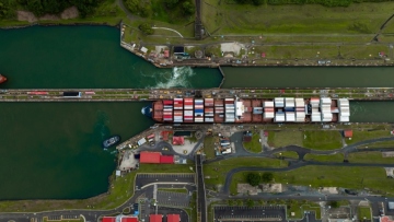 Στέιτ Ντιπάρτμεντ: Τα κυβερνητικά πλοία των ΗΠΑ θα διέρχονται δωρεάν από τη Διώρυγα του Παναμά 