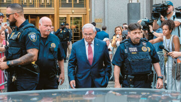 Ρόμπερτ Μενέντεζ: Ταπεινωτικός επίλογος για τον γερουσιαστή - Η μεγαλύτερη ποινή για διεφθαρμένο πολιτικό