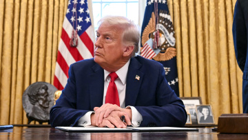 O Τραμπ μπορεί να ζητήσει από τον ΠΟΥ να θέσει επικεφαλής Αμερικανό για να μην αποχωρήσουν οι ΗΠΑ