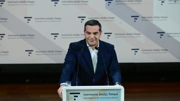 Επίθεση Τσίπρα για τα Τέμπη