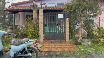 Πιερία: Σκότωσε τον σύντροφο της, τον έθαψε στην αυλή και έπαιζε «θέατρο» στην τηλεόραση 