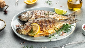 Μυρωδιά ψαριού στην κουζίνα; 4 τρόποι να την αντιμετωπίσετε αποτελεσματικά