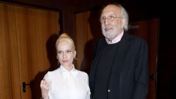 Τζένη Οικονόμου για Αίθρα Λυκουρέζου: Νιώθει ότι δεν μπορεί να αναπληρώσει τον χαμένο χρόνο με τον πατέρα της