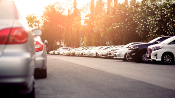 ΑΑΔΕ: Ψηφιακή παρακολούθηση σε πάρκινγκ, πλυντήρια και συνεργεία αυτοκινήτων