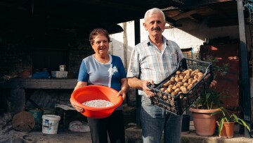 H Σοφία, ο Ηρακλής και οι θησαυροί της αυλής τους στην Πρασινάδα Δράμας