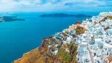 Έως και 140 σεισμοί πάνω από 3 Ρίχτερ το 24ωρο - Σταθερή η κατάσταση  12 μέρες, λέει ο Παπαζάχος για τη Σαντορίνη 