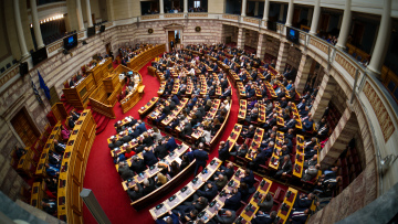 Αποχή από την τέταρτη ψηφοφορία για την εκλογή Προέδρου της Δημοκρατίας σκέφτονται στη Νέα Αριστερά - Αγωνία στον ΣΥΡΙΖΑ