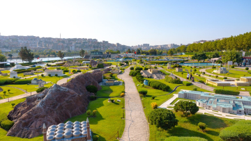   Μiniaturk, ένα αξιοθέατο που προσελκύει επισκέπτες από όλο τον κόσμο στην Κωνσταντινούπολη