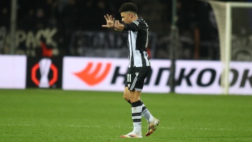 Τραβηγμένη η δεύτερη κίτρινη στον Τάισον, ο Βίσερ άφησε τον ΠΑΟΚ με δέκα παίκτες - Δείτε βίντεο