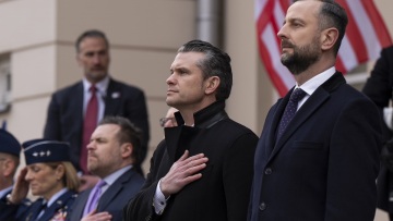 ΗΠΑ: Η Ευρώπη πρέπει να επενδύσει στην άμυνά της, η υποστήριξή μας δεν θα κρατήσει για πάντα, είπε ο Χέγκσεθ