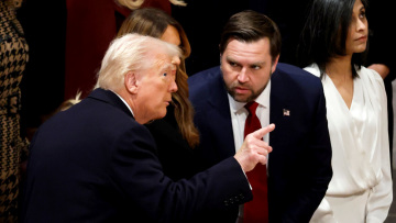 Διάσκεψη του Μονάχου: Ο Τραμπ στέλνει μηνύματα μέσω του Βανς - Κρίσιμες ώρες για την Ουκρανία, ανησυχία στην ΕΕ