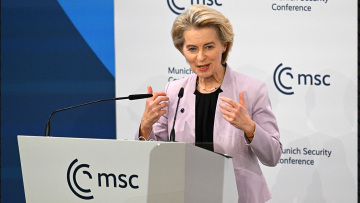 Φον ντερ Λάιεν: Η Κομισιόν θα προτείνει την ενεργοποίηση της ρήτρας διαφυγής για τις αμυντικές δαπάνες