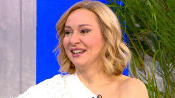 Άννα Κουτσαφτίκη: Στην κηδεία του πατέρα μου έκανα χιούμορ, οι μεγάλες τραγικές στιγμές έχουν πάντα γέλιο