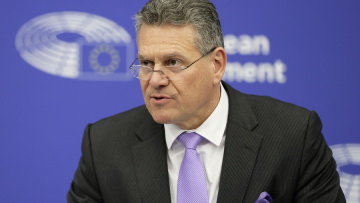 Στις ΗΠΑ για συνομιλίες για τους δασμούς ο Ευρωπαίος επίτροπος Εμπορίου