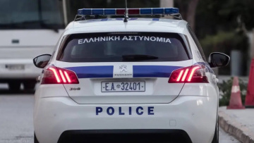 Ληστεία σε μίνι μάρκετ στην Πολίχνη