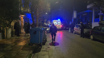 Νεκρή 38χρονη που έπεσε από τον 5o όροφο πολυκατοικίας στη Λάρισα