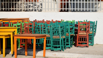 MyStreet: Νέα εφαρμογή καταγγελιών για τα τραπεζοκαθίσματα σε δημόσιους χώρους