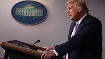 O Τραμπ τα ξανάβαλε με το AP λόγω της νέας ονομασίας του Κόλπου του Μεξικού - «Είναι πρακτορείο ριζοσπαστικής αριστεράς»