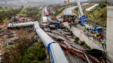 Χωρίς απάντηση για τις εκρήξεις το τελικό πόρισμα για τα Τέμπη