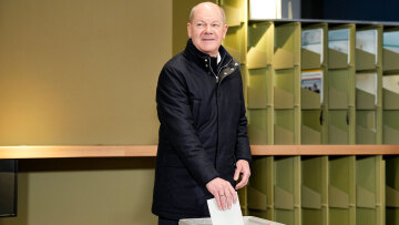 Γερμανικές εκλογές - Όλαφ Σολτς: Η χειρότερη εκλογική επίδοση του SPD από το 1887, αναλαμβάνω την ευθύνη - Καμία συνεργασία με τους ακροδεξιούς