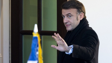 Ο Μακρόν στον Λευκό Οίκο, γιατί δεν τον υποδέχτηκε ο Τραμπ