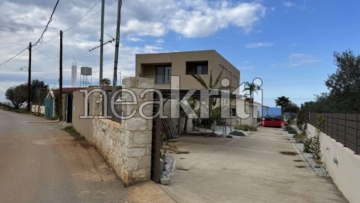 Προδομένος από την καρδιά του «έφυγε» ο τραγουδιστής Μανώλης Λιδάκης - Εντοπίστηκε νεκρός σε σπίτι στις Κάτω Γούβες Ηρακλείου