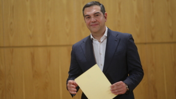 Άρθρο Αλέξη Τσίπρα για τα Τέμπη: Η κυβέρνηση οδηγεί σε αποσταθεροποίηση