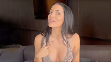 Μοντέλο του OnlyFans θέλει να κάνει σεξ με άνδρες από κάθε χώρα του κόσμου: Είχε εμπειρία με Έλληνα, ποιους θεωρεί τους χειρότερους