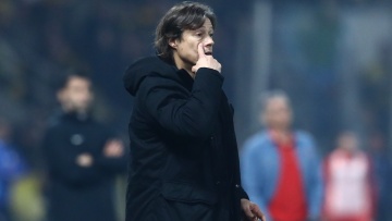 Αλμέιδα: «Είμαι εντελώς σκ@#@, θα δούμε πως θα συνεχίσουμε» - Βίντεο