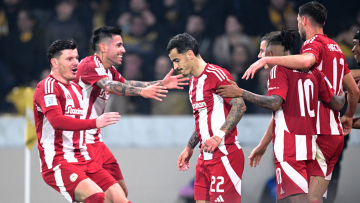 ΑΕΚ - Ολυμπιακός 0-1: Διπλό τίτλου στη Νέα Φιλαδέλφεια - Δείτε το γκολ 