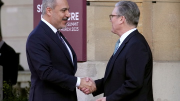 Ο Φιντάν λέει ότι η Τουρκία θα έχει συμβολή στη νέα αρχιτεκτονική ασφάλεια της Ευρώπης