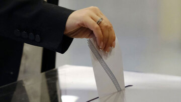 GPO μετά τις  παλλαϊκές συγκεντρώσεις: Πτώση για όλα τα κόμματα, κέρδη μόνον για Κωνσταντοπούλου και Βελόπουλο