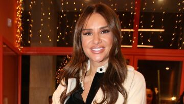 Τα υπονοούμενα των συνεργατών της Ελένης Τσολάκη για το φύλο του μωρού της