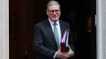 «Βαθύτατα ανήσυχος» για την επανέναρξη των επιθέσεων του Ισραήλ στη Γάζα, δηλώνει ο Στάρμερ