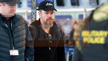 Ο Ματ Ντέιμον στην Ελλάδα για την «Οδύσσεια» - Δείτε φωτογραφίες του διάσημου ηθοποιού