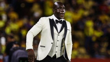 Copa Libertadores: Προπονητής-είδωλο εμφανίστηκε στον πάγκο με σμόκιν,  δείτε βίντεο