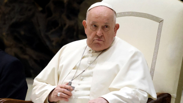 Ο Πάπας Φραγκίσκος προσευχήθηκε στην «Αγία Μαρία η Μέγιστη» – Αβέβαιη η συμμετοχή του στις τελετές της Μεγάλης Εβδομάδας